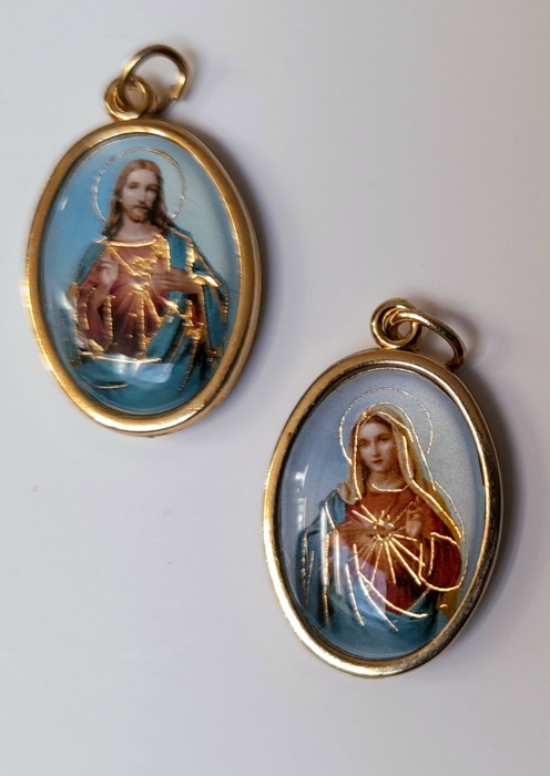 Médaille Religieuse Cœur De Jésus En Or 18 Carats Avec Porcelaine Émaillée Et Zirconite - 22x18mm