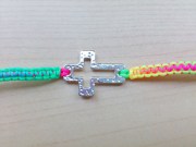 bracelet-loisir-creatif4-multicolore-macram+®-c