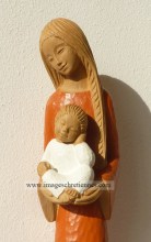 statue représentant l'Enfant Jésus souriant dans les bras de Marie
